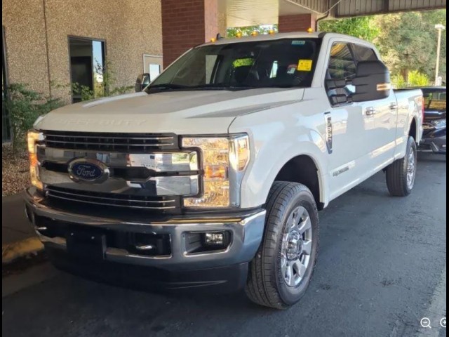 BUY FORD SUPER DUTY F-350 SRW 2019 LARIAT 4WD CREW CAB 6.75' BOX, Frontline Auctions LLC